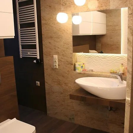 Avangarde Appartement *